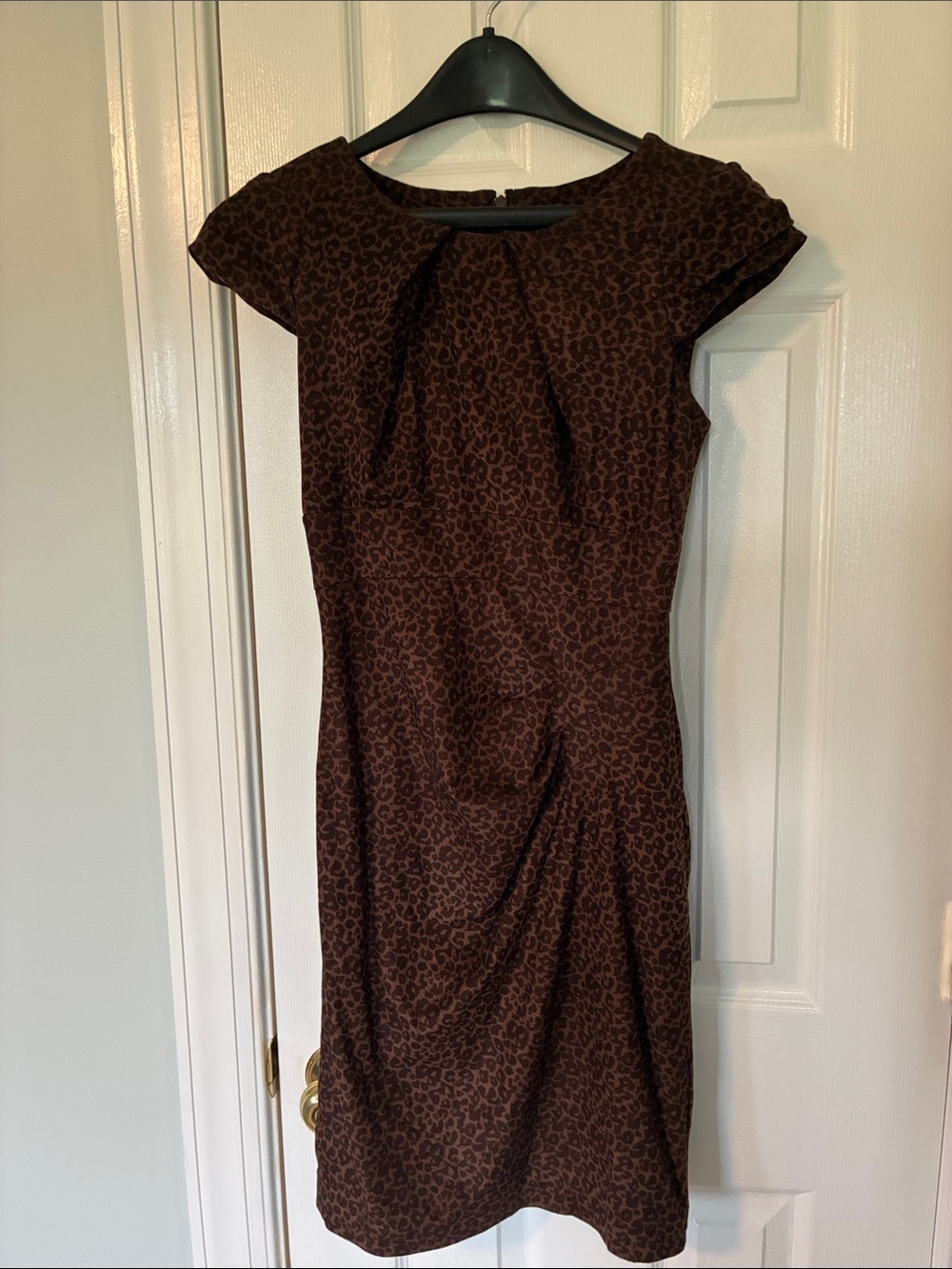 bebe Brown Cap-Sleeve Patterned Sheath Dress